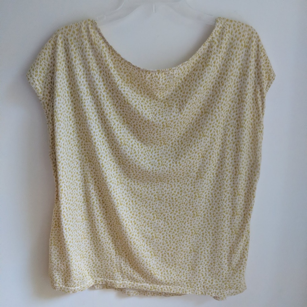 [Ann Taylor Loft] Chartreuse Patterned Sequin Top - Picture 4 of 6